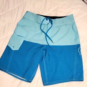 Volcom men's shorts size 28